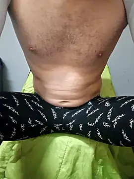 Snapshot of tajemniczy199 chatting on September 29, 9:30 pm tajemniczy199 online show from September 29, 9:30 pm