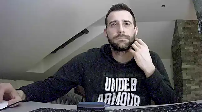 gryzoon online show from March 15, 10:55 pm