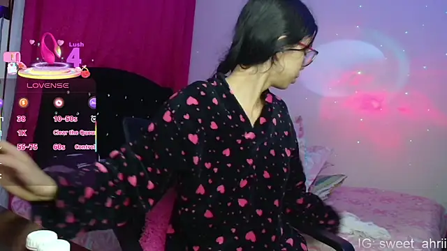 AhriSweet  online show from February 18, 1:18 pm