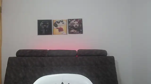 Anthonela Queen online show from March 13, 1:18 pm