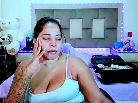 indiantopaz694u online show from July 13, 4:59 am