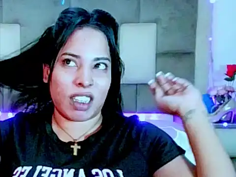 indiantopaz694u online show from July 14, 5:12 am