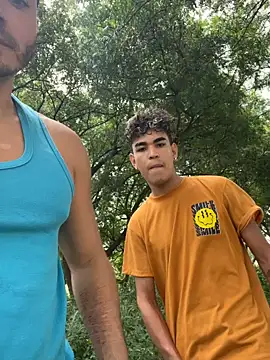 Snapshot of twinks_28 chatting on October 31, 6:42 pm twinks 28 online show from October 31, 6:42 pm