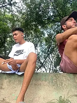 Snapshot of twinks_28 chatting on November 7, 7:03 pm twinks 28 online show from November 7, 7:03 pm