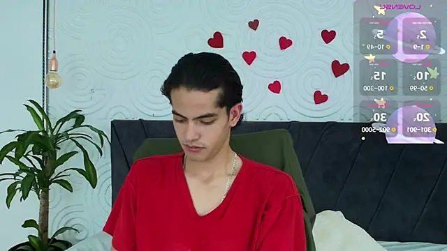Maximoherrera 16 online show from May 26, 12:12 pm
