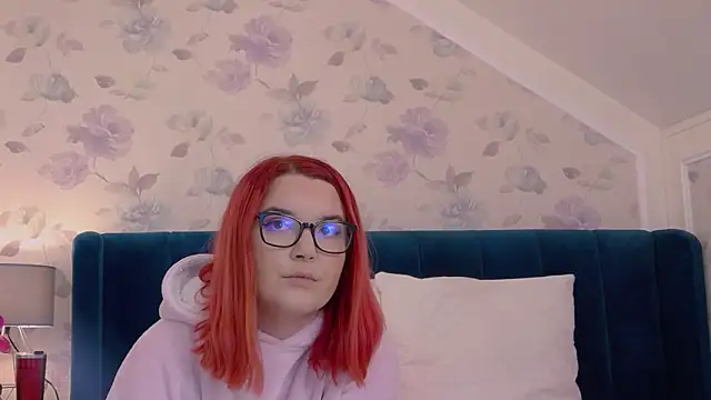 KailyKay online show from November 27, 7:05 pm