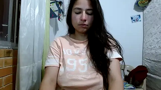 Snapshot of Escarcha-blue chatting on November 12, 1:39 am Escarcha-blue online show from November 12, 1:39 am