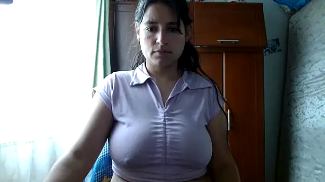 Escarcha-blue online show from April 27, 6:17 pm