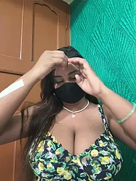 kusum girl online show from June 10, 9:03 pm
