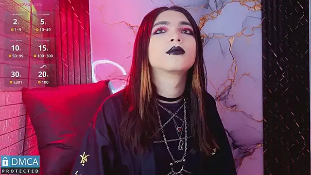 MaeveKuro online show from July 8, 3:00 am