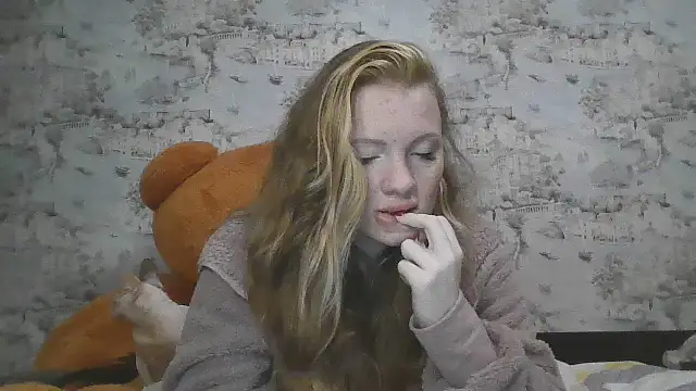 Snapshot of Eveline_May chatting on October 7, 4:26 pm Eveline May online show from October 7, 4:26 pm