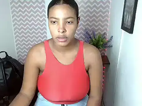 Snapshot of dayanacarson chatting on June 29, 5:24 pm dayanacarson online show from June 29, 5:24 pm