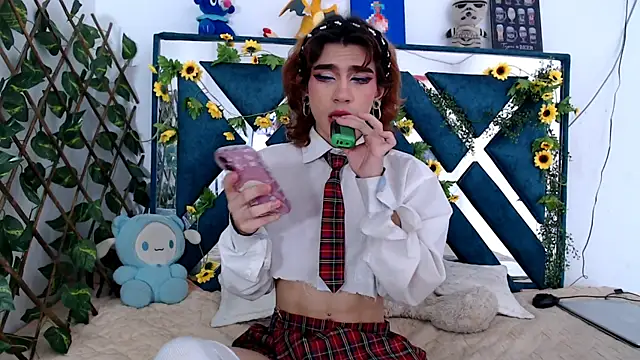 charly  evans online show from October 11, 4:49 pm