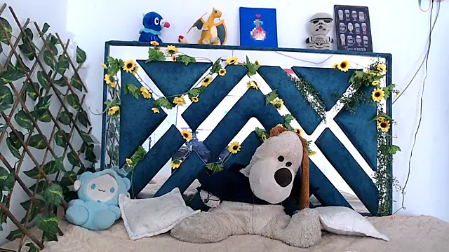 charly  evans online show from October 17, 4:31 pm