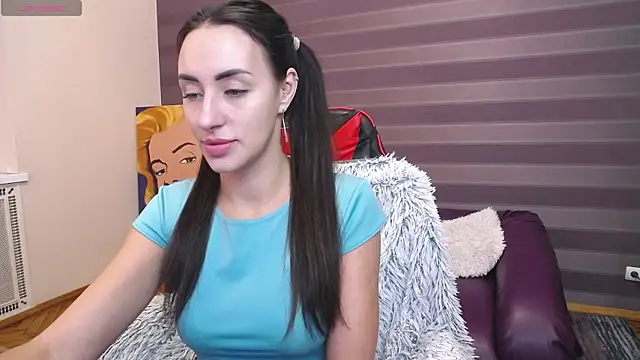 Snapshot of JenniferStone chatting on November 9, 7:50 am JenniferStone online show from November 9, 7:50 am