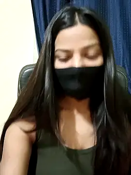 CRAZY  BITE online show from March 4, 6:39 pm