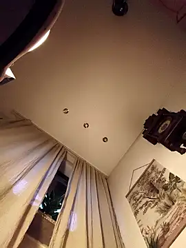 Snapshot of Rosemarie_Blu chatting on November 9, 6:01 am Rosemarie Blu online show from November 9, 6:01 am