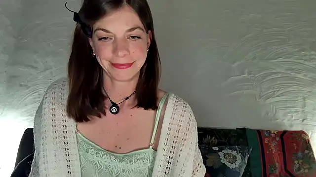 Snapshot of Rosemarie_Blu chatting on March 16, 6:45 pm Rosemarie Blu online show from March 16, 6:45 pm