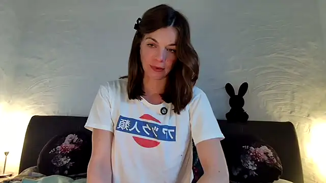 Snapshot of Rosemarie_Blu chatting on March 17, 8:50 am Rosemarie Blu online show from March 17, 8:50 am