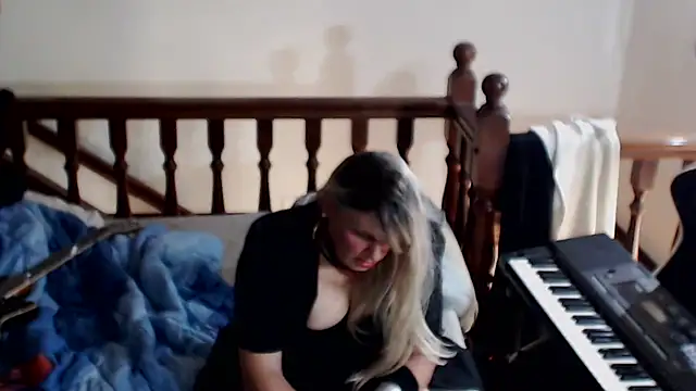 emmex671 online show from March 10, 7:46 am