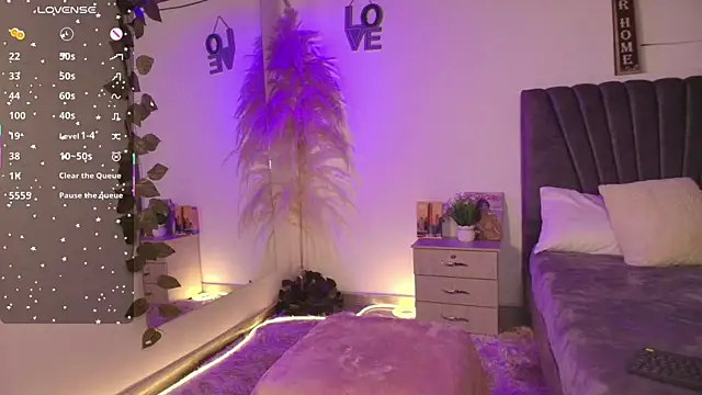 miaoconell online show from May 12, 11:02 pm