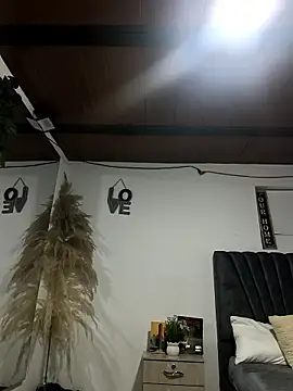 miaoconell online show from May 13, 10:17 pm