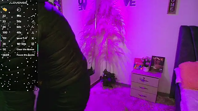 miaoconell online show from July 25, 10:51 pm