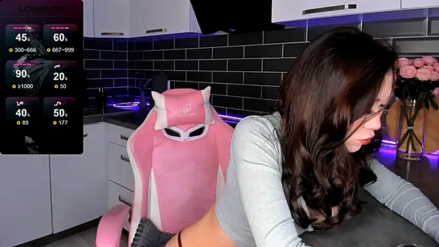 ShaiyaMinn3 online show from September 24, 3:37 pm