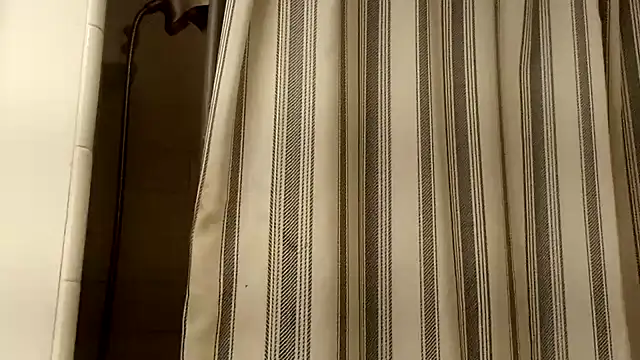 wetnwildforyou online show from September 8, 8:08 pm