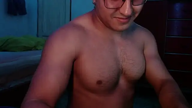 Snapshot of kamenov03 chatting on September 11, 5:13 pm kamenov03 online show from September 11, 5:13 pm