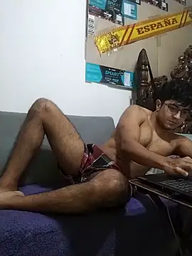 Snapshot of kamenov03 chatting on October 21, 12:11 am kamenov03 online show from October 21, 12:11 am