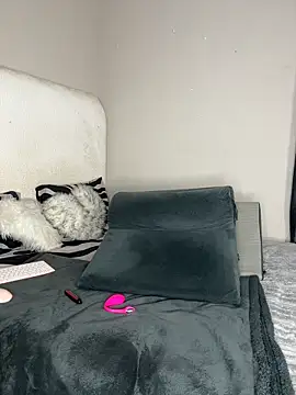 PrincessTamara online show from December 4, 9:34 pm