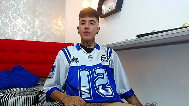 Patrick Rango online show from November 30, 3:54 am