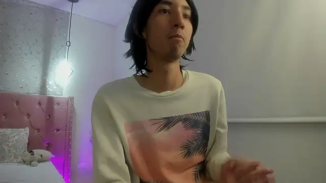 loverisu-coral online show from February 21, 11:28 pm