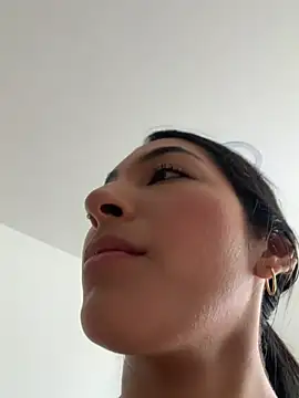 Snapshot of AshleyG_222 chatting on May 7, 4:45 pm AshleyG 222 online show from May 7, 4:45 pm