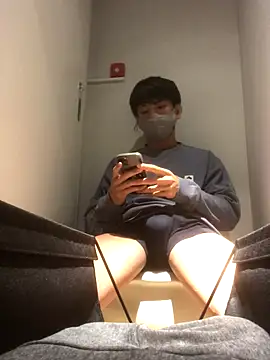 Snapshot of pandesal_aki chatting on October 29, 11:01 am pandesal aki online show from October 29, 11:01 am