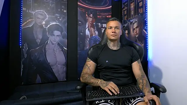 damian c12 online show from April 6, 10:33 pm