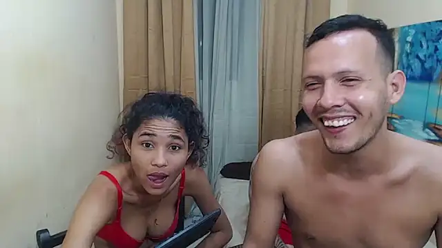 Snapshot of fuck_brutal_ chatting on November 21, 11:47 pm fuck brutal online show from November 21, 11:47 pm