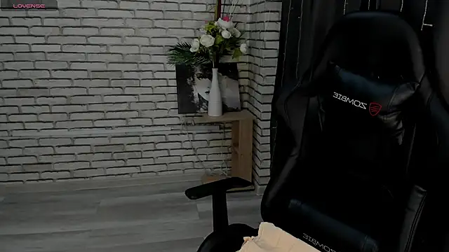 Selena Sharp online show from March 14, 12:54 am