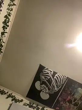 1Zoey101 online show from February 2, 3:33 pm