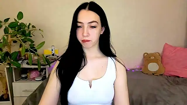 Snapshot of WildKittenX_ chatting on May 17, 5:27 am WildKittenX online show from May 17, 5:27 am