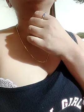 Snapshot of pallu_telgu_kannada chatting on March 22, 1:36 pm pallu telgu kannada online show from March 22, 1:36 pm