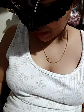 Snapshot of pallu_telgu_kannada chatting on March 25, 1:17 pm pallu telgu kannada online show from March 25, 1:17 pm