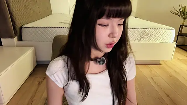 melana love online show from February 3, 12:54 pm