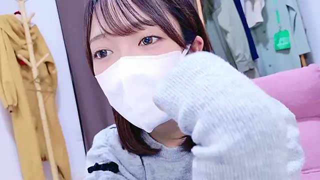 Snapshot of Oo_aki chatting on October 20, 6:47 am Oo aki online show from October 20, 6:47 am