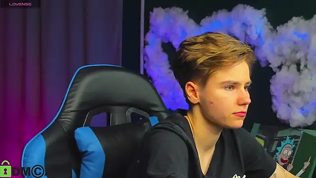 Snapshot of Jean_Wilsons chatting on October 24, 11:17 am Jean Wilsons online show from October 24, 11:17 am