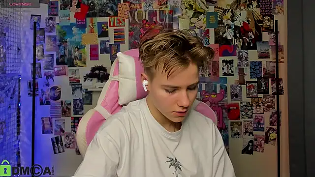 Snapshot of Jean_Wilsons chatting on November 22, 11:20 am Jean Wilsons online show from November 22, 11:20 am