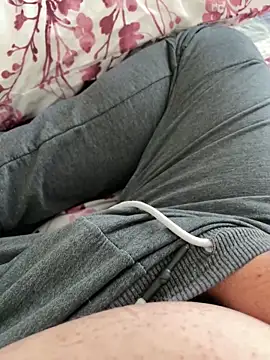 littletoy64 online show from March 3, 2:15 pm