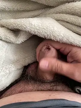 littletoy64 online show from October 22, 9:42 am