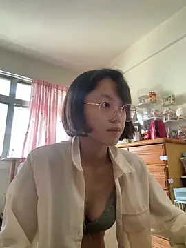 ladypaggy online show from October 25, 6:21 am